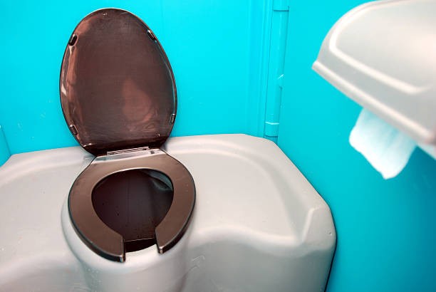 Best Portable restroom trailer rental  in Beaver, OK
